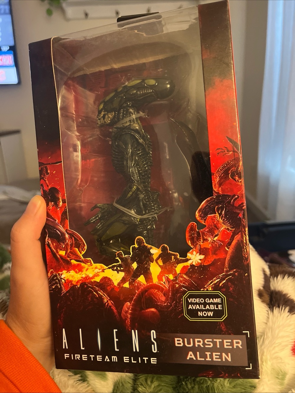 Aliens Fireteam Elite Burster Alien Figure - Black